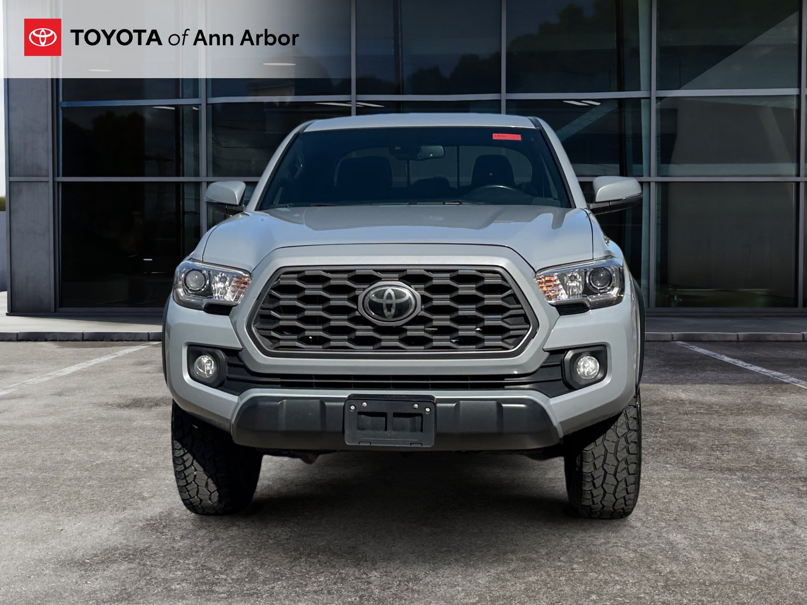 Used 2020 Toyota Tacoma TRD Off-Road w/ Technology Package AWD/4WD image 12