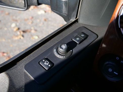 Used 2016 Ford F450 King Ranch w/ King Ranch w/Chrome Package image 19