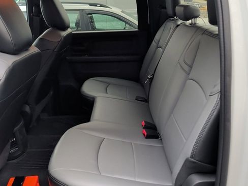 Used 2024 RAM 3500 Tradesman w/ Safety Group image 11