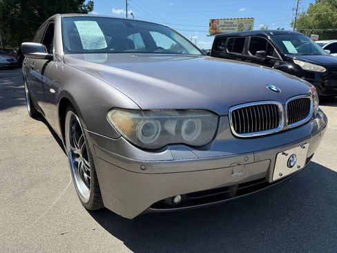 Used 2004 BMW 745Li RWD image 3