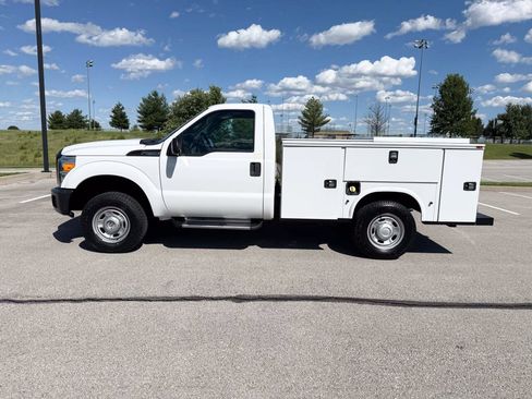 Used 2015 Ford F250 XL AWD/4WD image 5