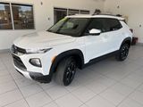 Used 2022 Chevrolet TrailBlazer LT w/ Convenience Package image 3