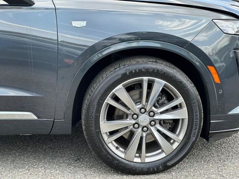 Used 2022 Cadillac XT6 Premium Luxury AWD/4WD image 50