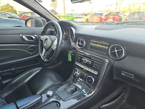 Used 2014 Mercedes-Benz SLK 250 w/ Premium Package image 13