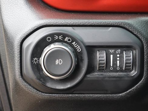 Used 2019 Jeep Wrangler Unlimited Rubicon AWD/4WD image 18