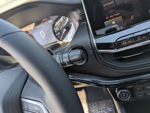 New 2026 Jeep Compass Latitude image 23