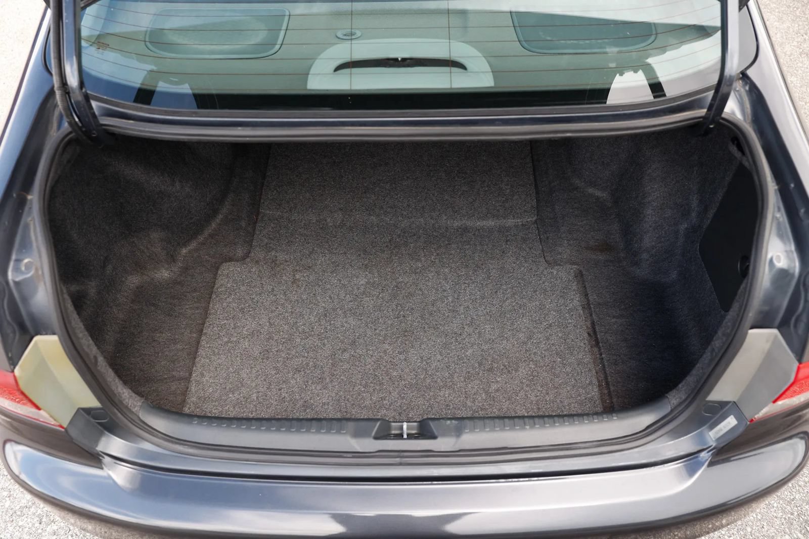 Used 2004 Honda Accord LX image 15
