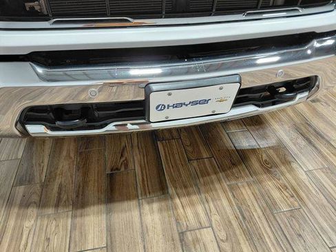 Used 2024 Chevrolet Silverado 2500 LTZ w/ LTZ Convenience Package AWD/4WD image 33