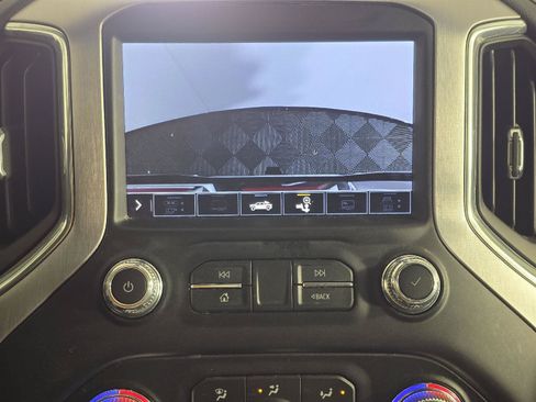 Used 2021 GMC Sierra 3500 SLT w/ SLT Preferred Package AWD/4WD image 47