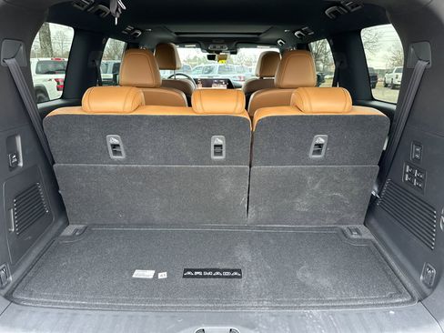 New 2026 Nissan Armada Platinum Reserve image 19