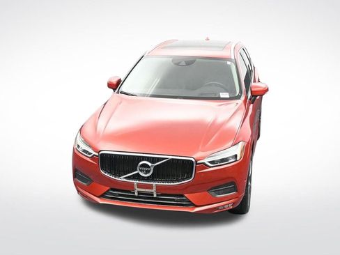 Used 2018 Volvo XC60 T6 Momentum w/ Advanced Package image 54