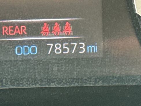 Used 2020 Toyota RAV4 LE image 16