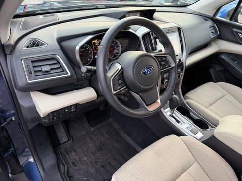 Used 2019 Subaru Ascent Premium image 16