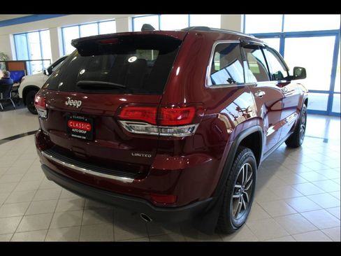 Used 2021 Jeep Grand Cherokee Limited AWD/4WD image 5