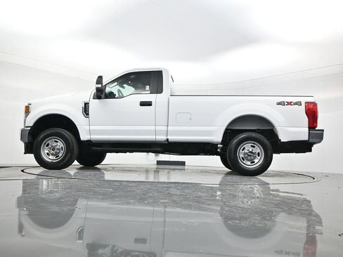 Used 2022 Ford F250 XL w/ Power Equipment Group image 44
