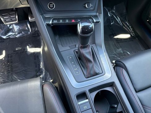 Certified 2025 Audi Q3 2.0T Premium Plus w/ Premium Plus Package image 18