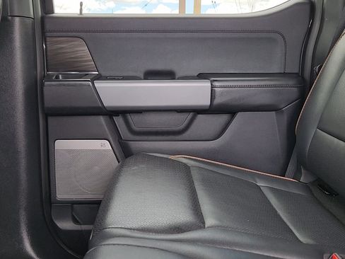 Used 2025 Ford F150 Lariat AWD/4WD image 16
