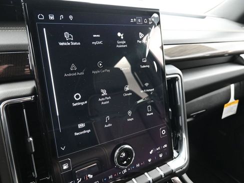 New 2026 GMC Yukon Elevation image 21