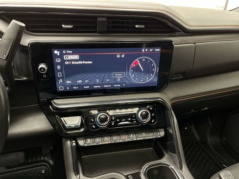 Certified 2024 GMC Sierra 2500 AT4 w/ AT4 Preferred Package image 20