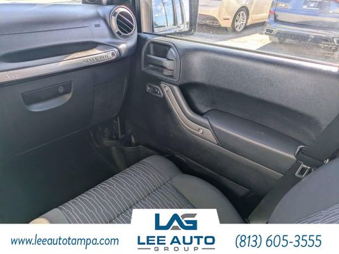 Used 2012 Jeep Wrangler Unlimited Sport AWD/4WD image 16