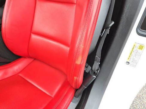 Used 2018 Chevrolet Corvette Stingray Coupe w/ 1LT RWD image 25