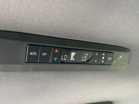 Certified 2023 Toyota Sienna XLE w/ XLE Plus Package FWD image 24