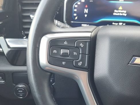 Used 2025 Chevrolet Silverado 1500 LT RWD image 28