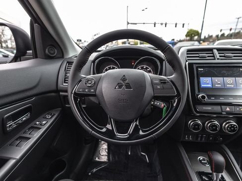 New 2026 Mitsubishi Outlander Sport LE AWD/4WD image 30