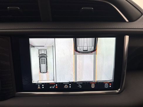 Used 2023 GMC Yukon Denali w/ Advanced Technology Package image 41