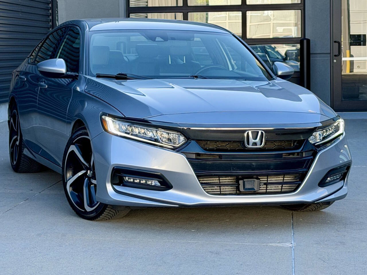 Used 2020 Honda Accord Sport image 5