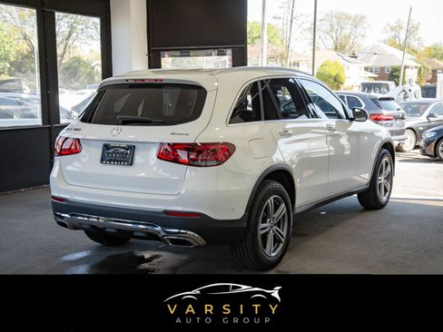 Used 2021 Mercedes-Benz GLC 300 4MATIC image 4