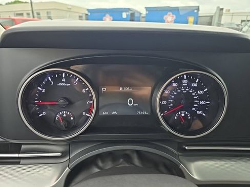 Certified 2022 Kia Carnival LX FWD image 14