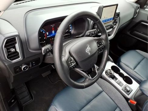 Used 2023 Ford Bronco Sport Outer Banks w/ Tech Package AWD/4WD image 22