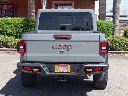 Used 2023 Jeep Gladiator Mojave w/ LED Lighting Group AWD/4WD image 7