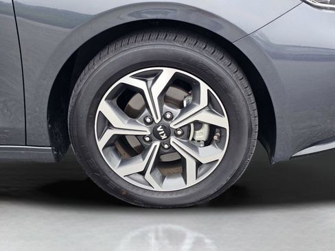 Used 2020 Kia Forte LXS image 6