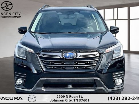 Used 2023 Subaru Forester Limited AWD/4WD image 3