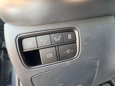 New 2026 Hyundai Ioniq 9 Limited image 4