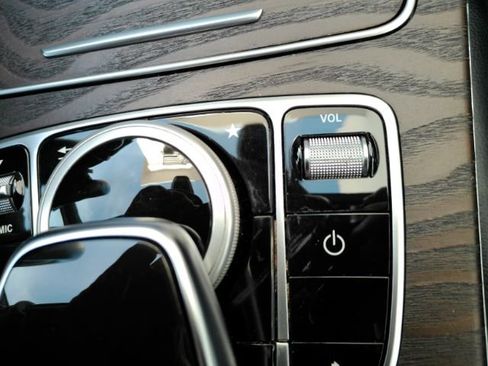 Used 2018 Mercedes-Benz C 300 CONVERTIBLE image 47