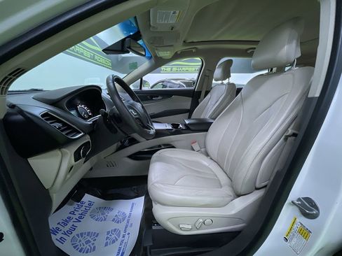 Used 2016 Lincoln MKX Reserve AWD/4WD image 17
