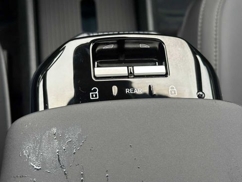 New 2026 Volvo EX30 Plus image 30