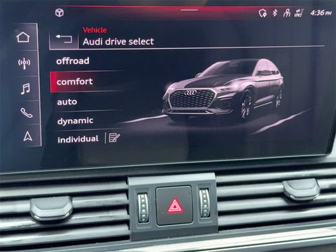 Used 2023 Audi Q5 2.0T Premium Plus w/ Premium Plus Package image 26