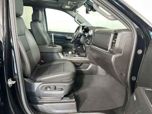 Used 2026 Chevrolet Silverado 1500 LTZ image 28