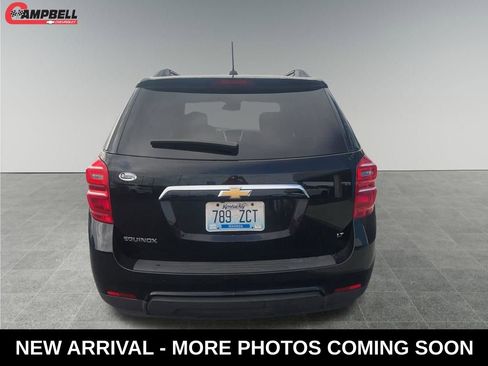 Used 2017 Chevrolet Equinox LT w/ Convenience Package image 4