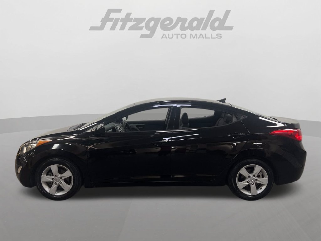 Used 2013 Hyundai Elantra GLS w/ Preferred Pkg FWD image 2