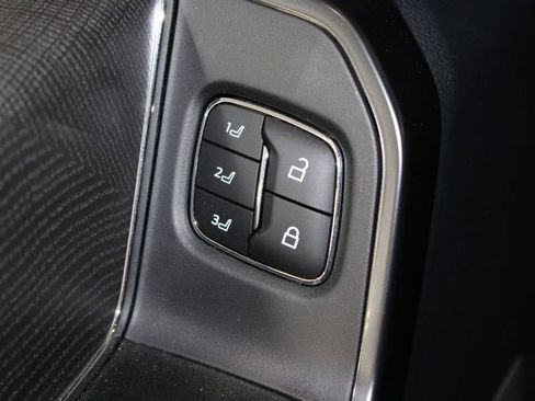 Used 2025 Ford F350 Platinum image 29