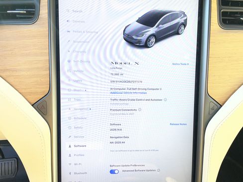 Used 2020 Tesla Model X Long Range AWD/4WD image 7