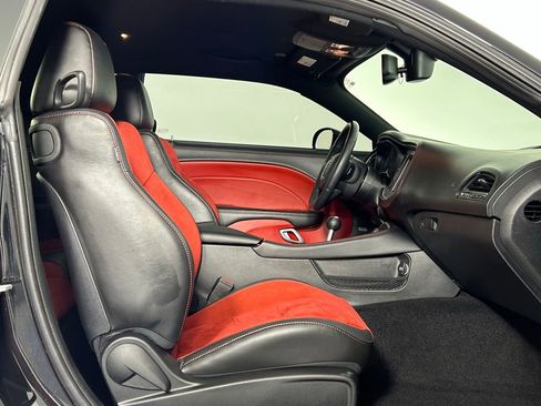 Used 2022 Dodge Challenger R/T Scat Pack RWD image 11