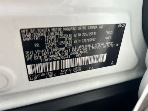 Used 2022 Toyota RAV4 LE FWD image 15