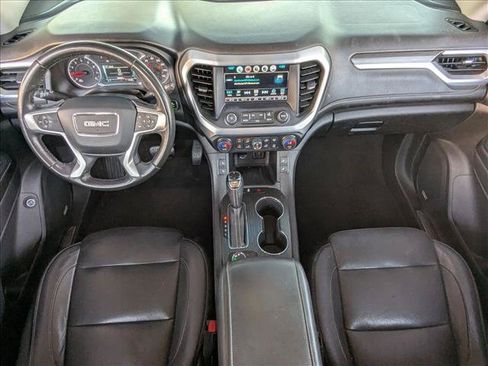 Used 2019 GMC Acadia SLT FWD image 18