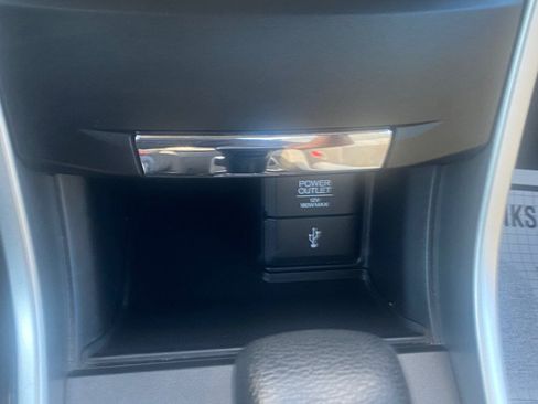 Used 2015 Honda Accord Hybrid Sedan image 28